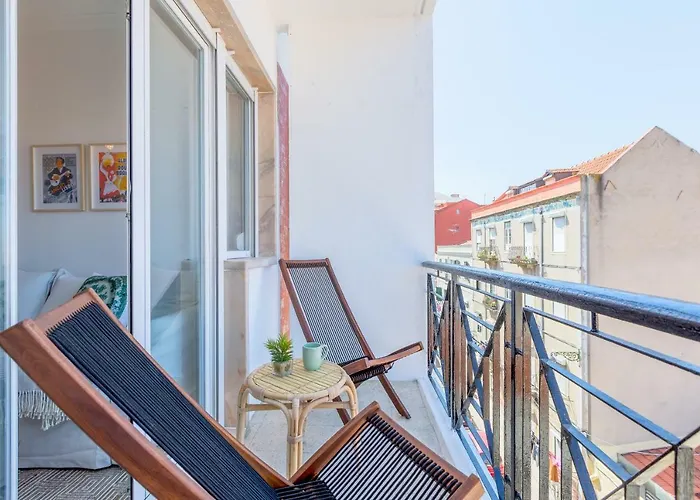 Renovated Sunny Apartment With Amazing Sunset Balcony , By Timecooler